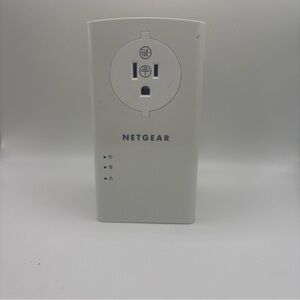 NETGEAR Powerline Adapter 2000 Mbps Gigabit Ethernet Ports - PLP2000 Tested